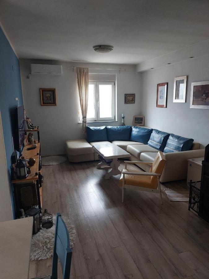 Apartments Franny Novi Vinodolski Luaran gambar